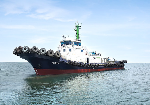 지난 2021년 친환경인증선박 보급지원사업으로 건조된 국내 최초 하이브리드 예선 메타7호.